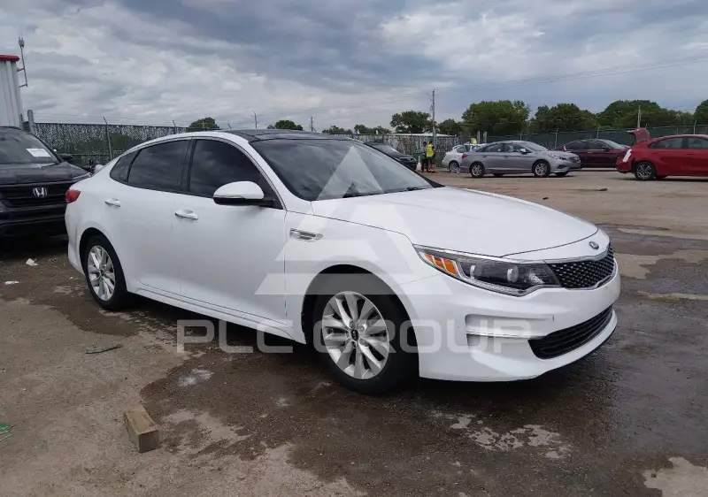 2016 KIA Optima фото