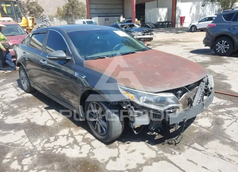 2016 KIA Optima фото