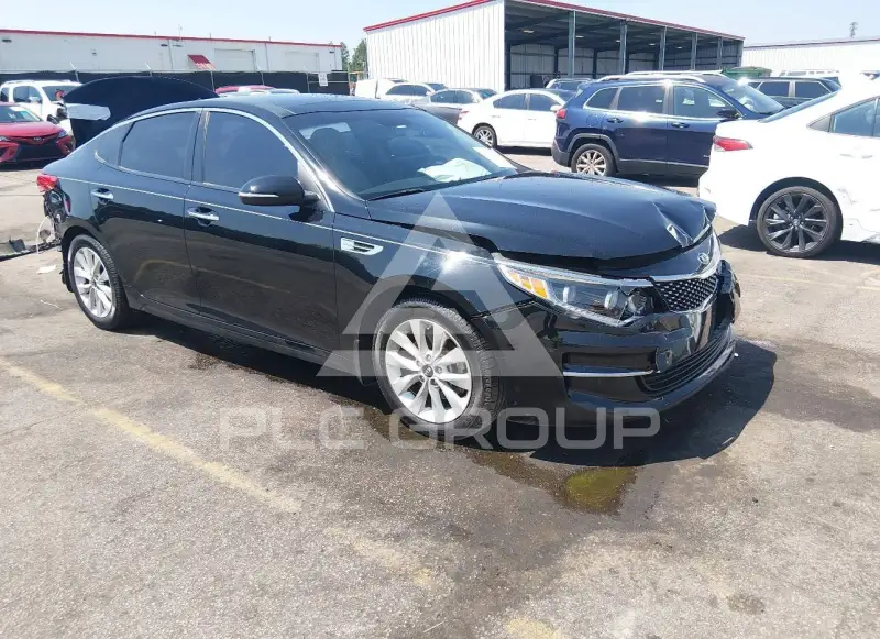 2016 KIA Optima фото