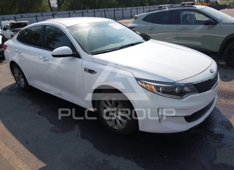 2016 KIA Optima фото