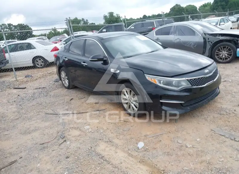 2016 KIA Optima photo