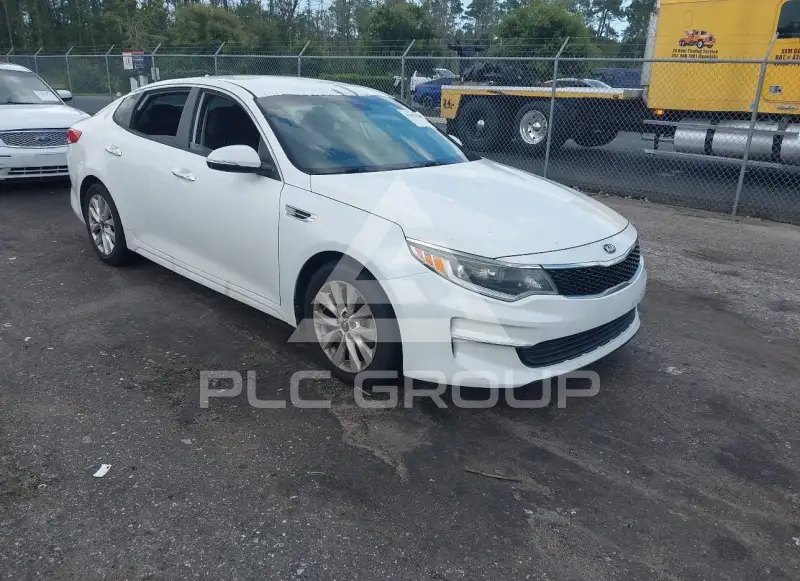 2016 KIA Optima фото