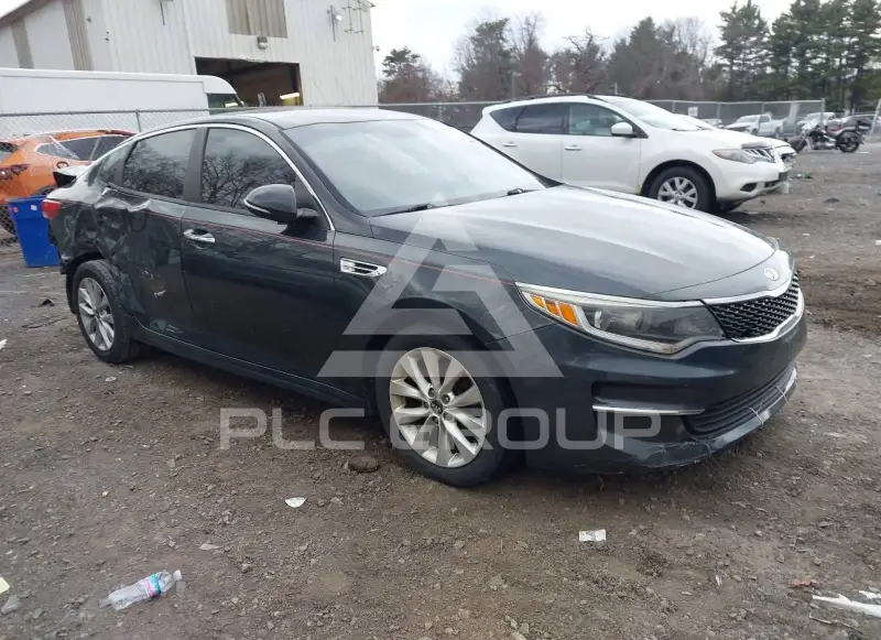 2016 KIA Optima фото