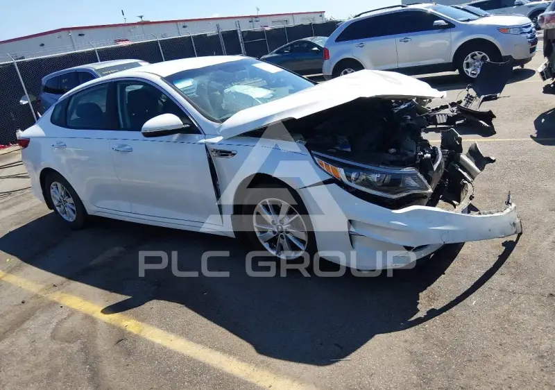 2016 KIA Optima photo