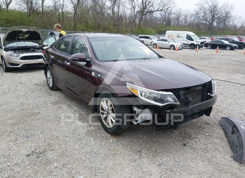2016 KIA Optima фото