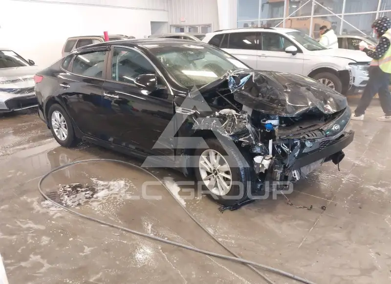 2016 KIA Optima фото