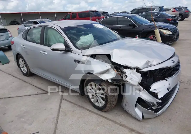 2016 KIA Optima photo
