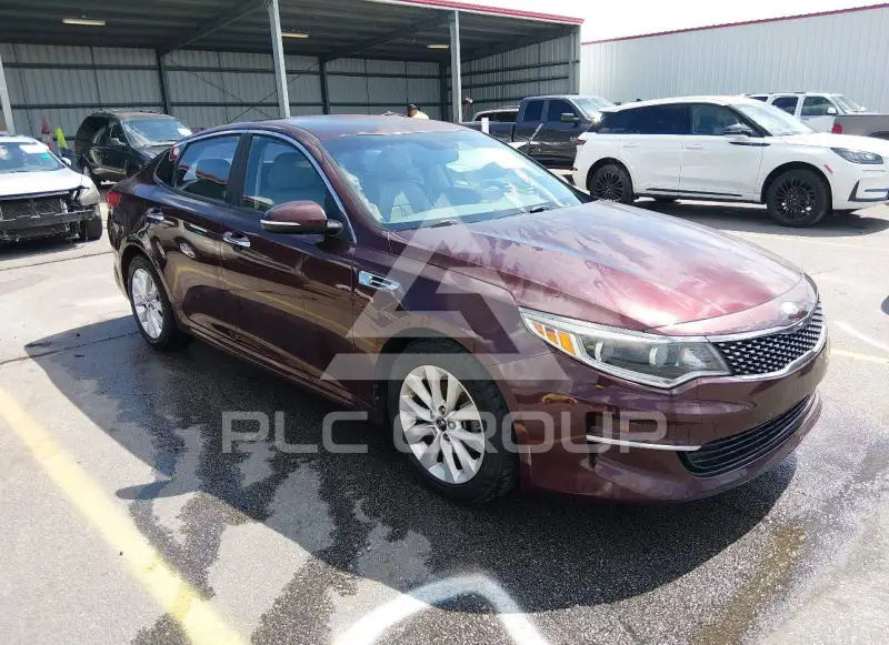 2016 KIA Optima фото