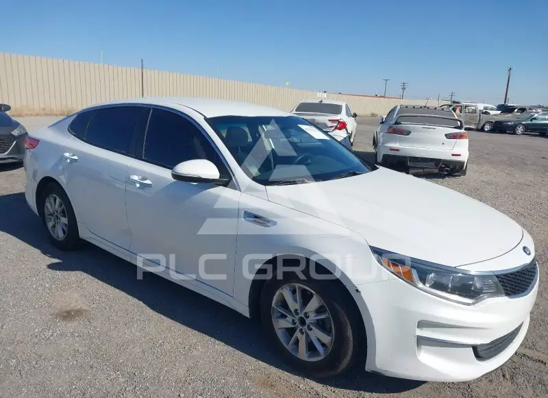 2016 KIA Optima фото