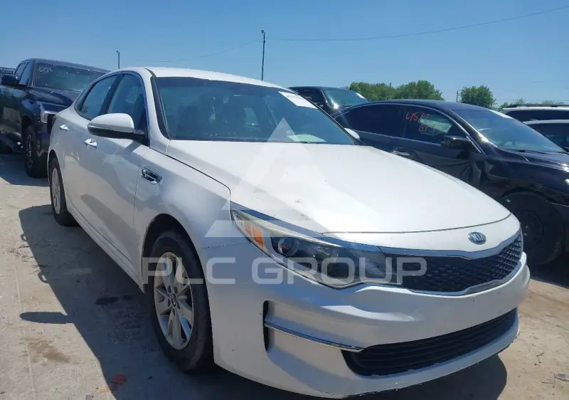2016 KIA Optima фото
