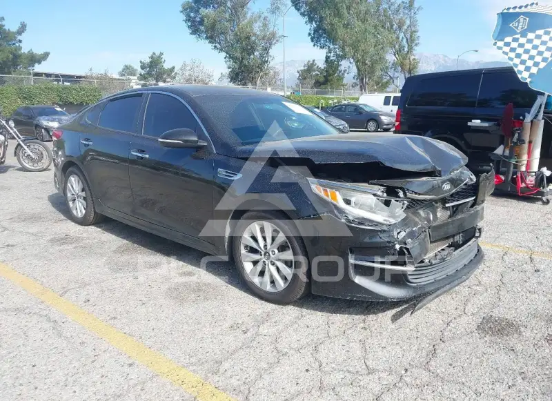 2016 KIA Optima фото
