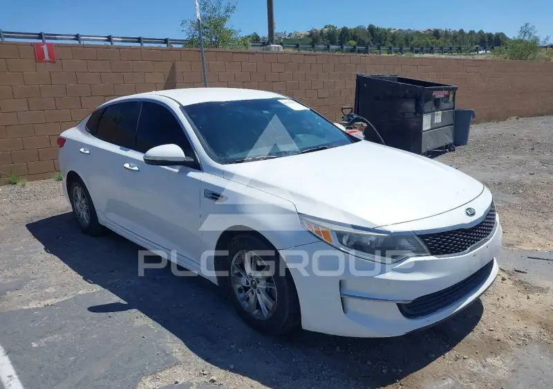 2016 KIA Optima фото