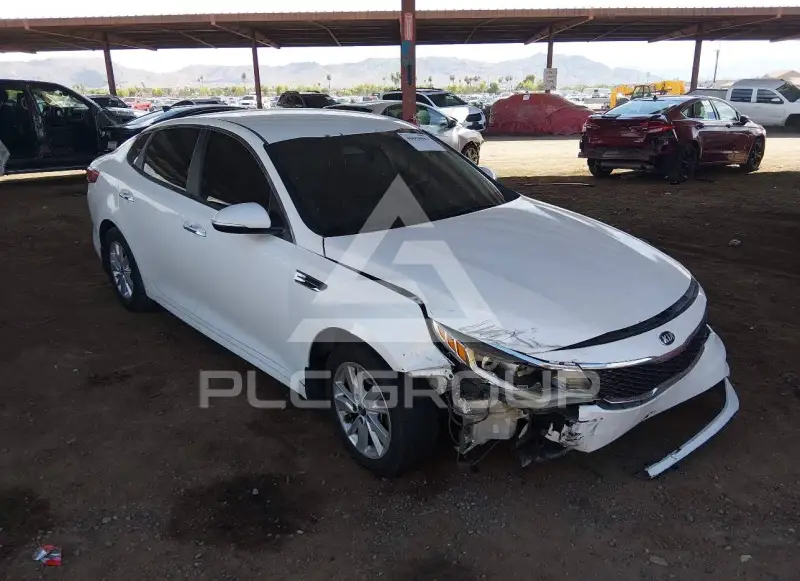 2016 KIA Optima фото