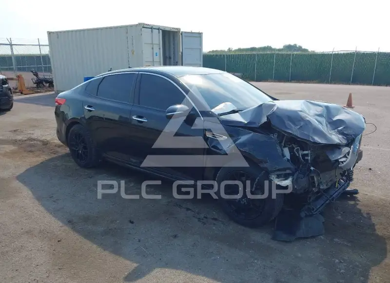 2016 KIA Optima photo
