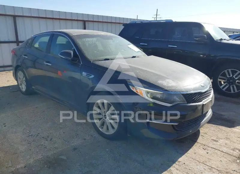 2016 KIA Optima photo