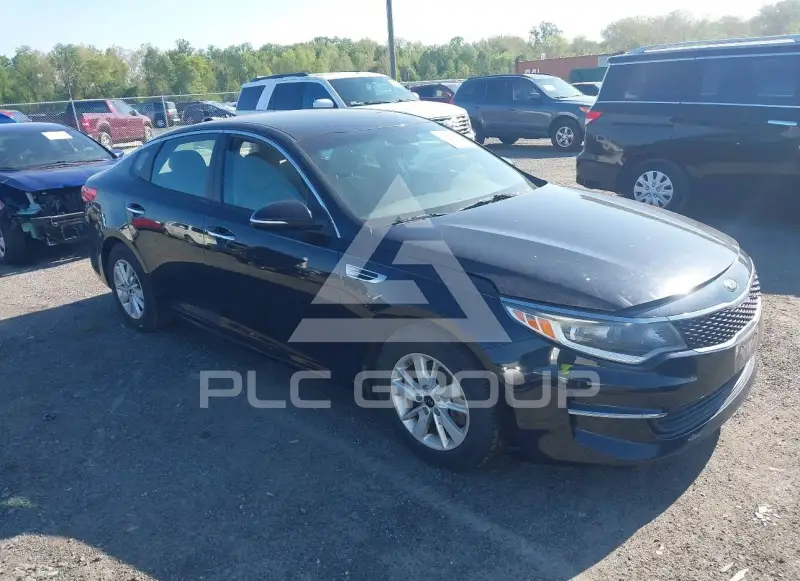 2016 KIA Optima photo
