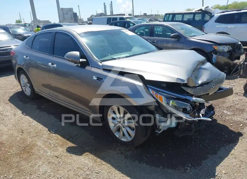 2016 KIA Optima фото