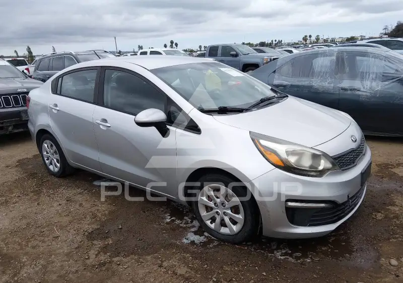 2016 KIA Rio фото