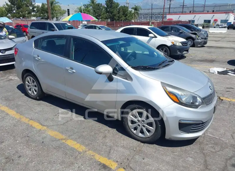 2016 KIA Rio photo