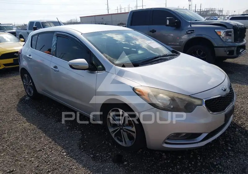 2016 KIA Forte фото