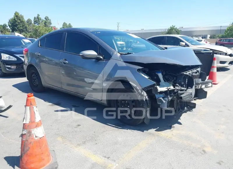 2016 KIA Forte фото