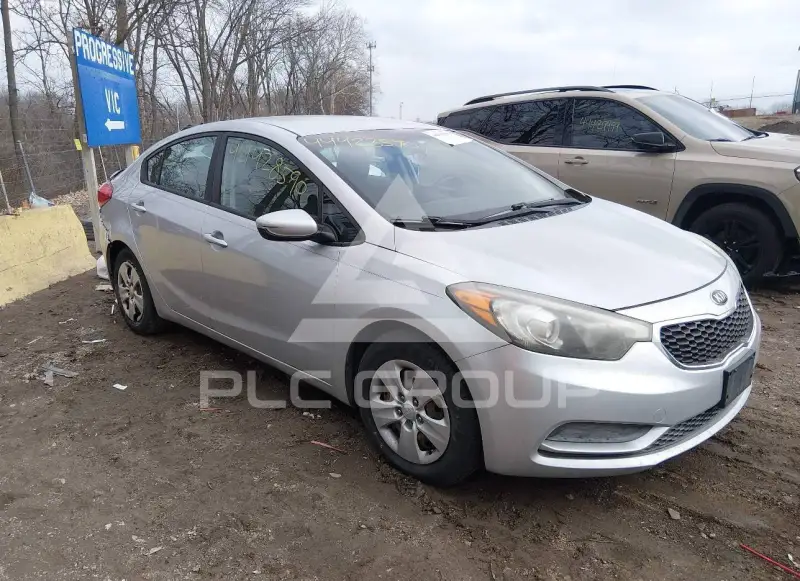 2016 KIA Forte photo