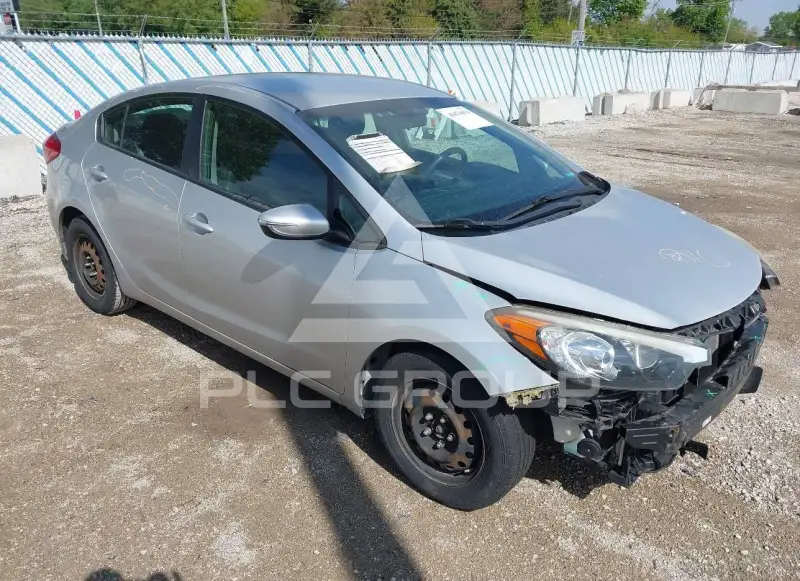 2016 KIA Forte photo