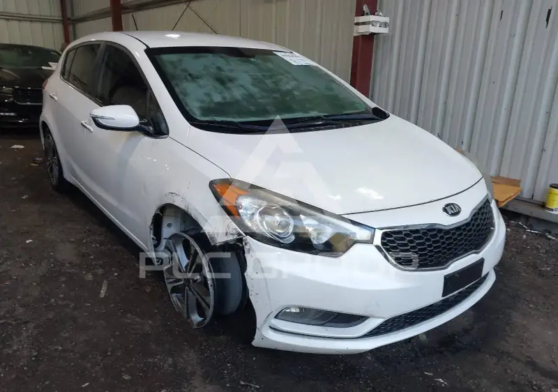 2016 KIA Forte photo
