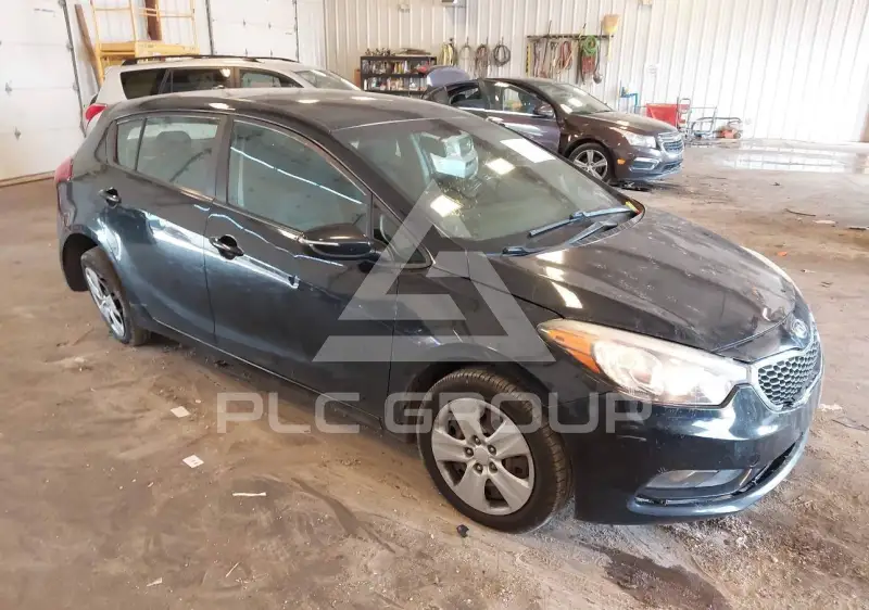 2016 KIA Forte photo