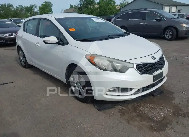 2016 KIA Forte photo