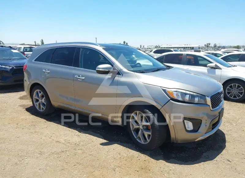 2016 KIA Sorento photo