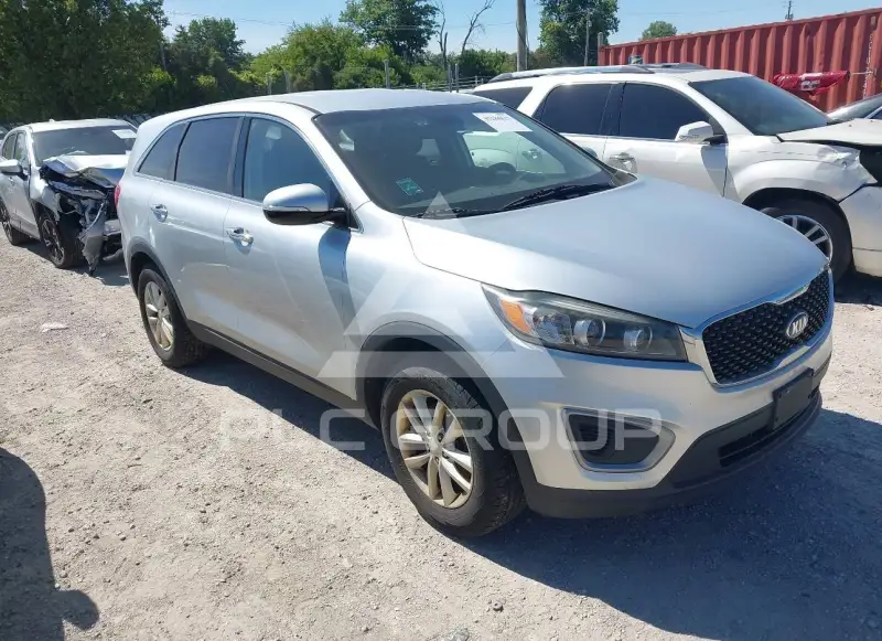 2016 KIA Sorento photo