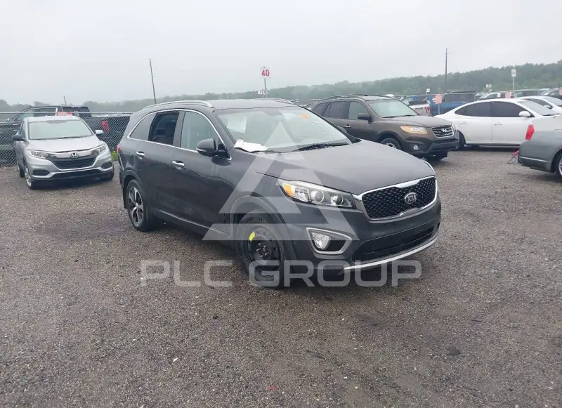 2016 KIA Sorento photo