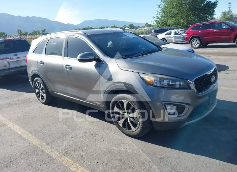2016 KIA Sorento фото