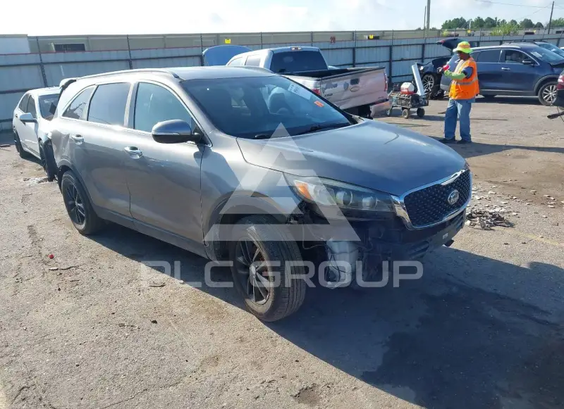 2016 KIA Sorento фото