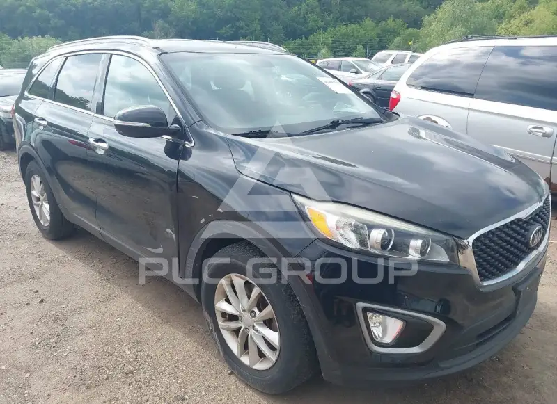 2016 KIA Sorento photo
