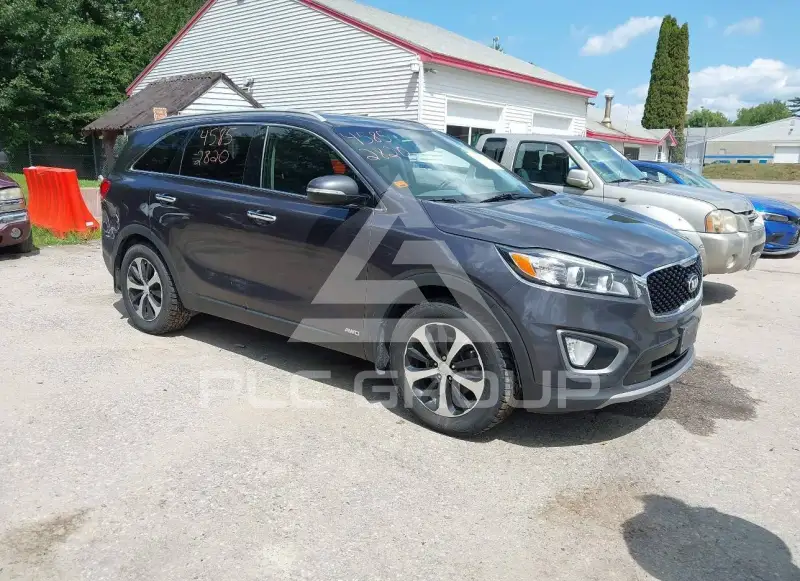 2016 KIA Sorento photo