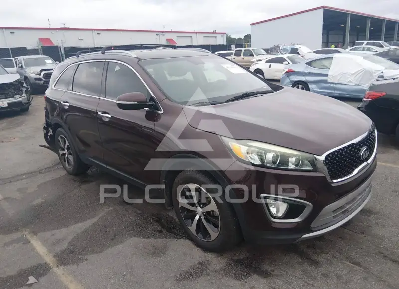2016 KIA Sorento photo