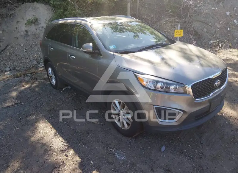2016 KIA Sorento photo