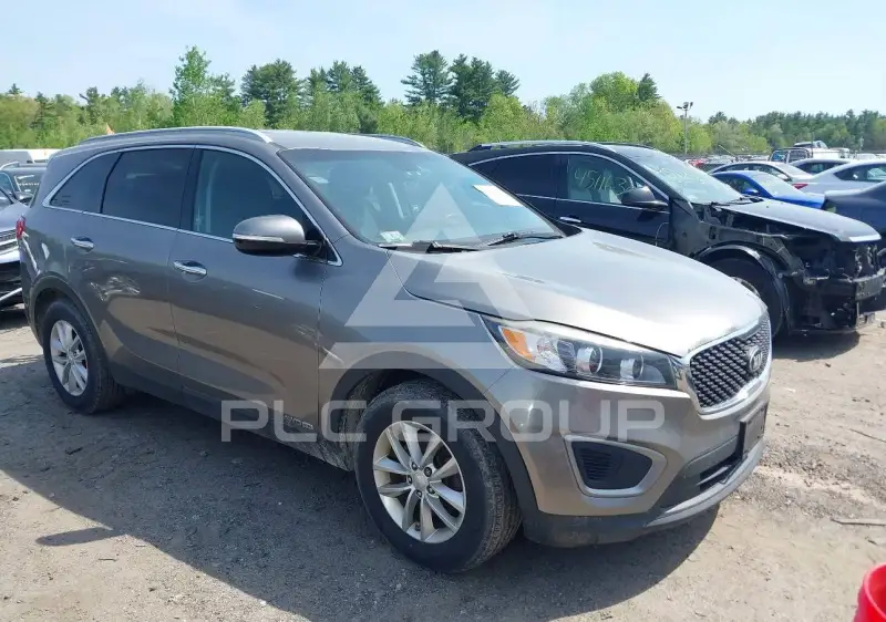 2016 KIA Sorento photo