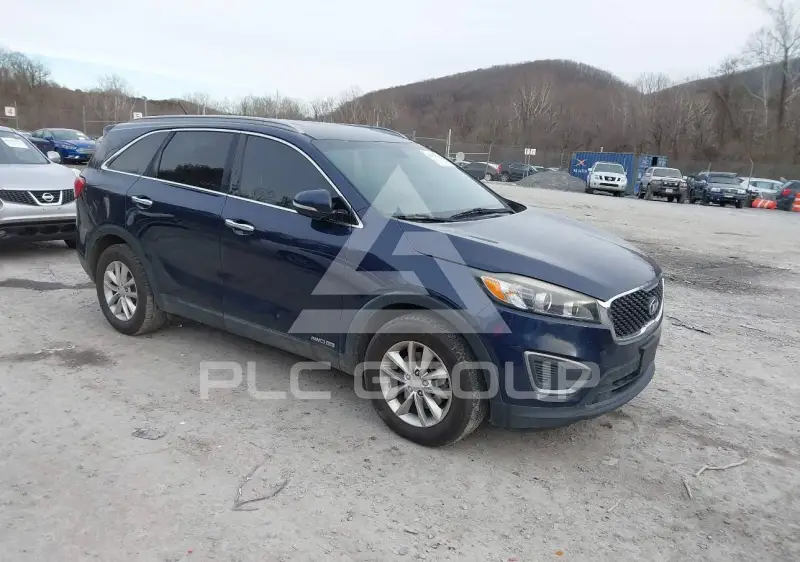 2016 KIA Sorento photo