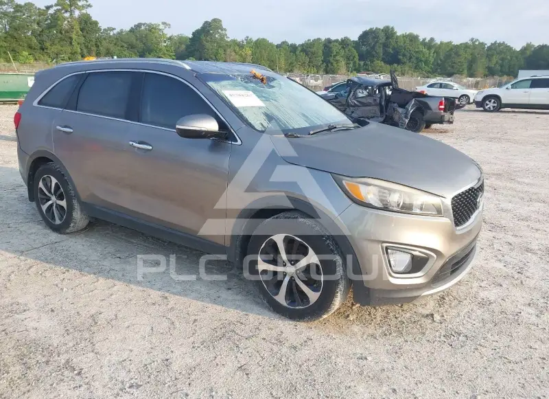 2016 KIA Sorento photo