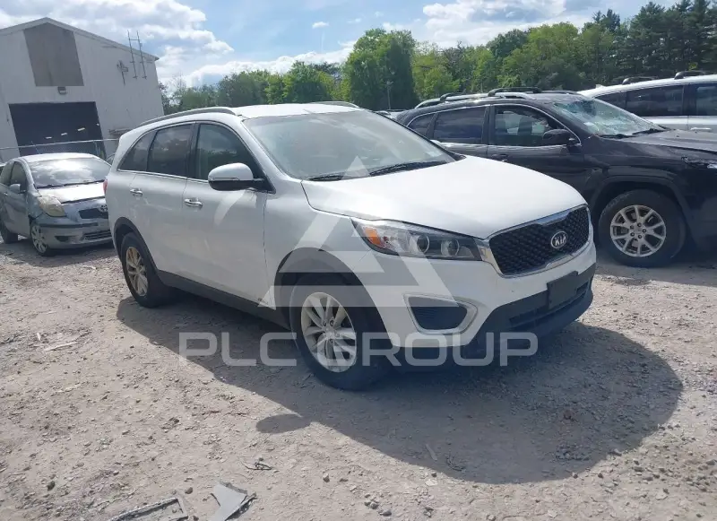 2016 KIA Sorento photo