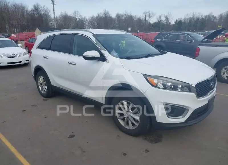 2016 KIA Sorento photo