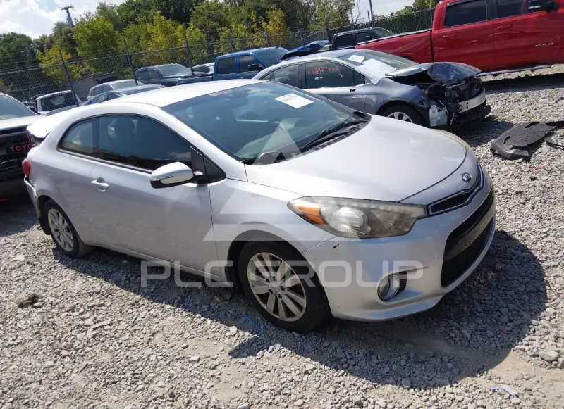 2016 KIA Forte photo