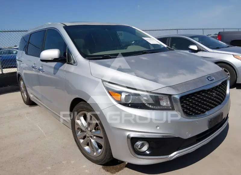 2016 KIA Sedona фото
