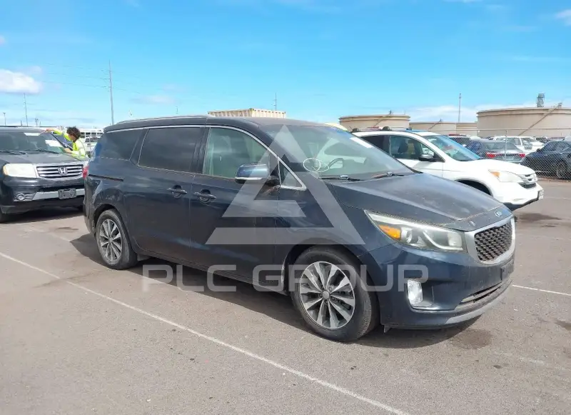 2016 KIA Sedona фото