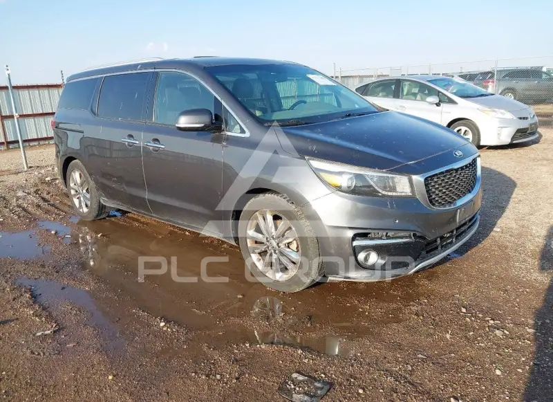2016 KIA Sedona фото