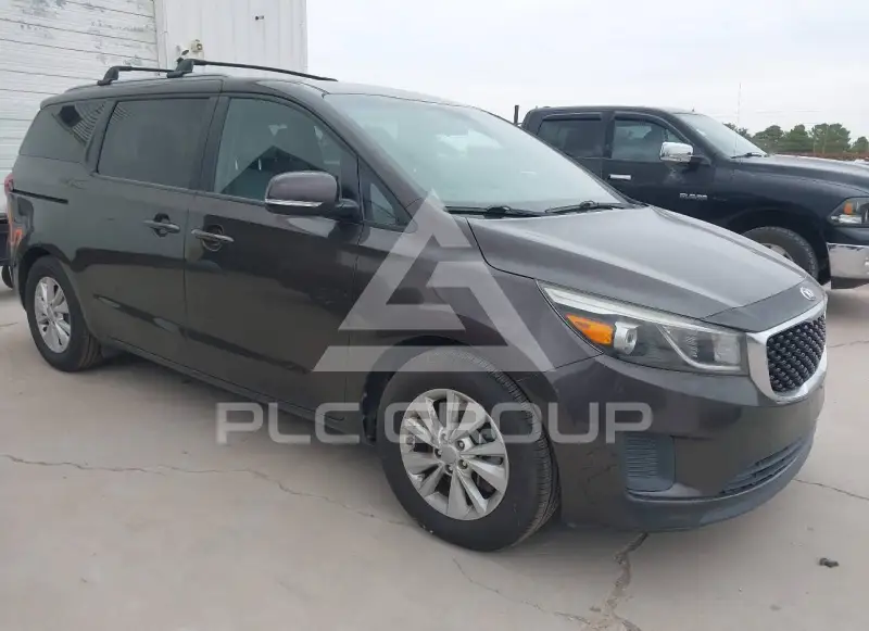 2016 KIA Sedona photo