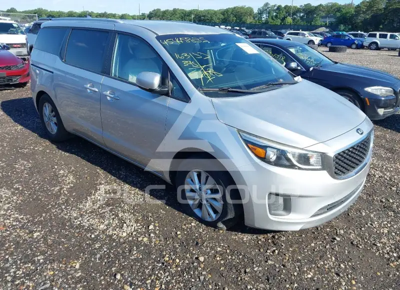 2016 KIA Sedona фото